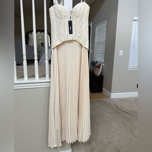Fashion Nova Cream Lace Bustier Pleated Maxi Dress
